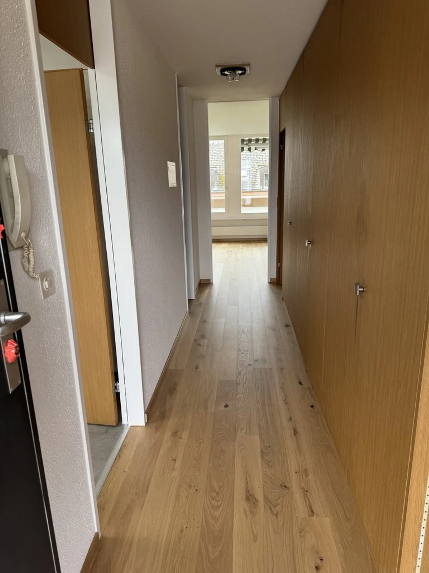 Appartamento 2.5 camere affascinante - Foto 5 di 6