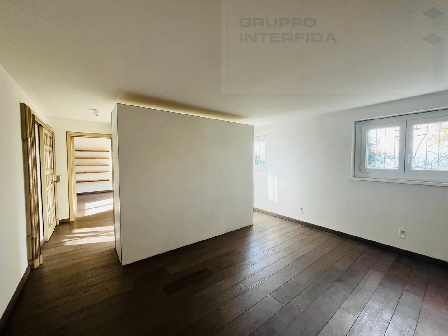 SCHÖNES EINFAMILIENHAUS IM GRÜNEN - Foto 18 von 20