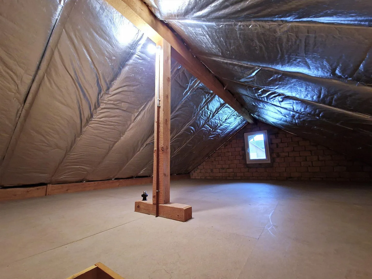 Charmante maison individuelle de 4,5 pièces avec jardin et garage à Eglisau - Photo 10 sur 12