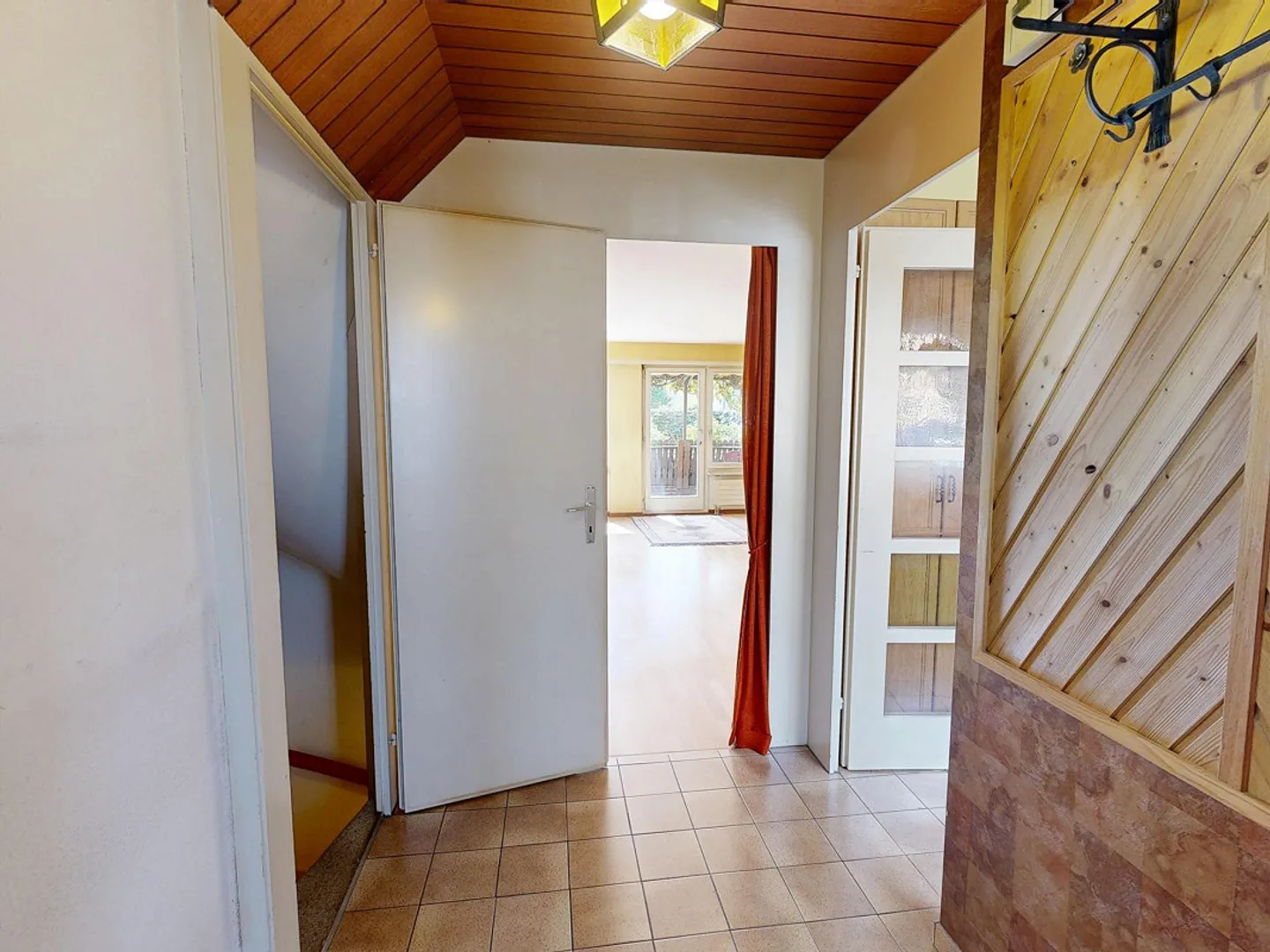 5.5-Room Semi-Detached House in a Popular Residential Area in Muttenz - Photo 8 of 16