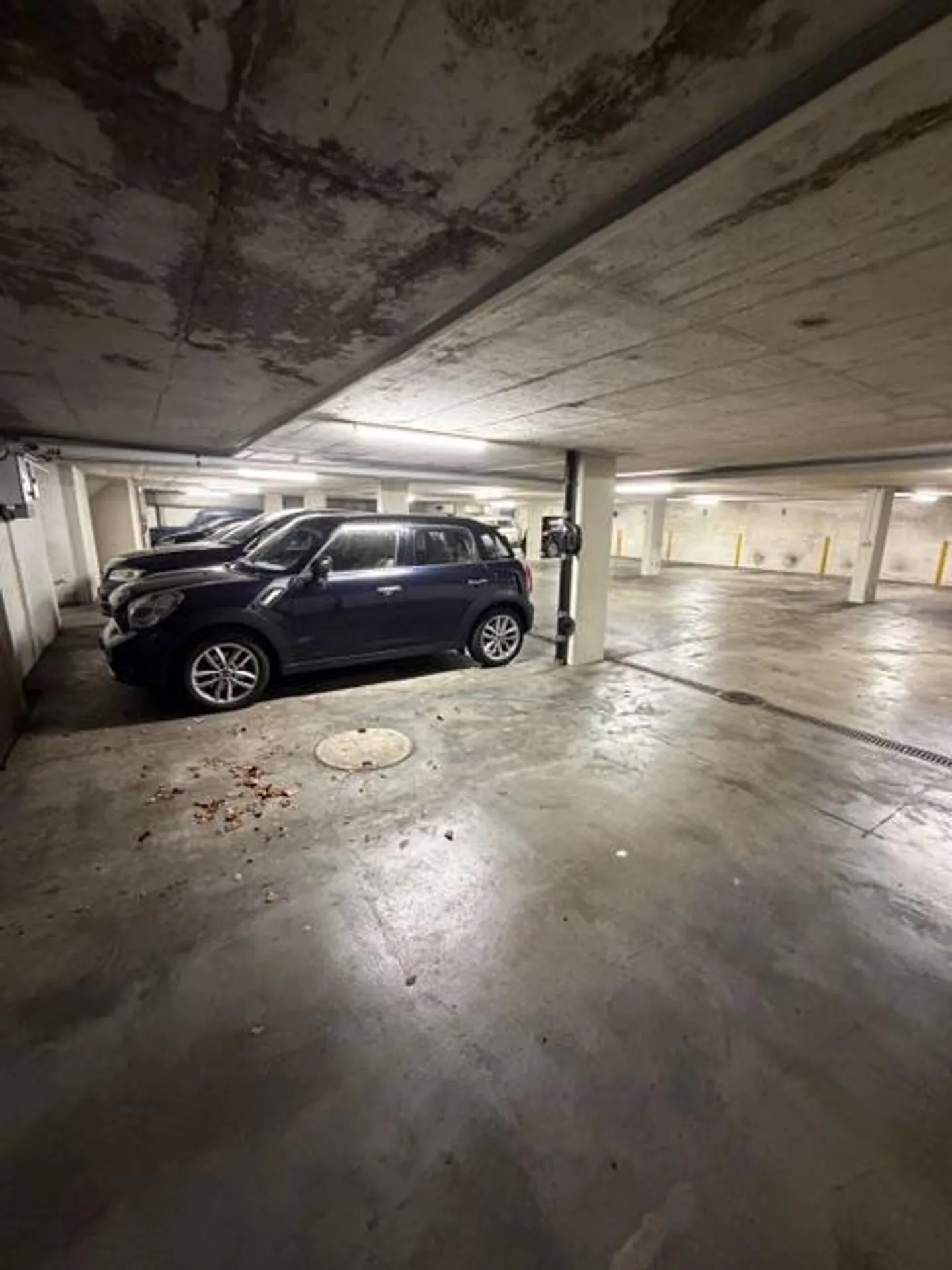 Garage sotterraneo - Foto 2 di 4