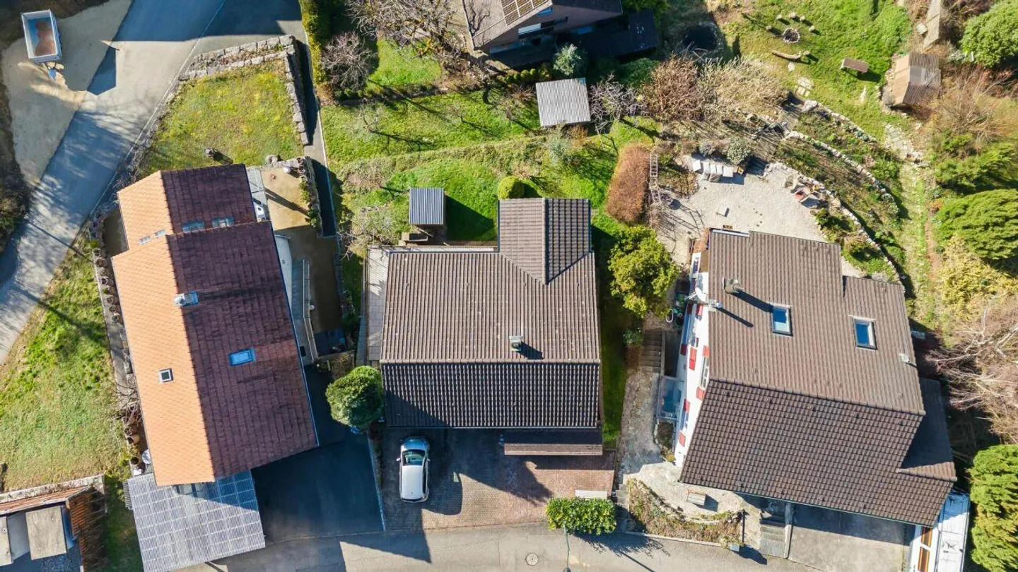 Maison individuelle lumineuse dans un emplacement calme avec une vue de rêve - Photo 17 sur 18
