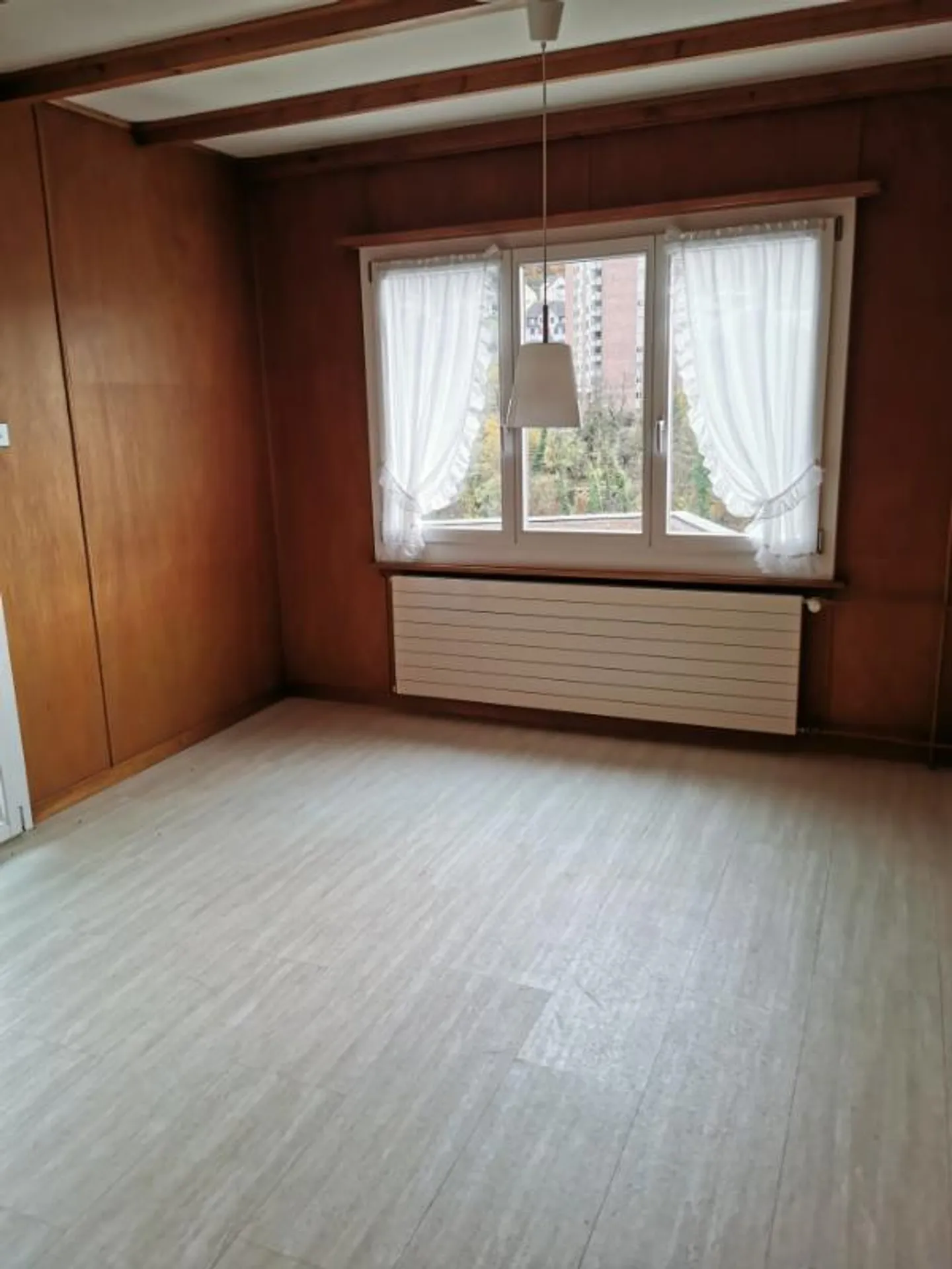 3 Room Single Family House - Photo 4 of 5