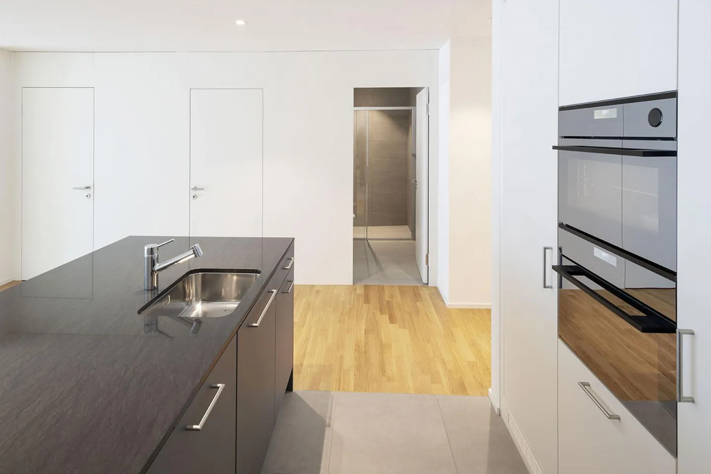 Beautiful 4.5 room apartment in Baden with terrace - Photo 5 of 17