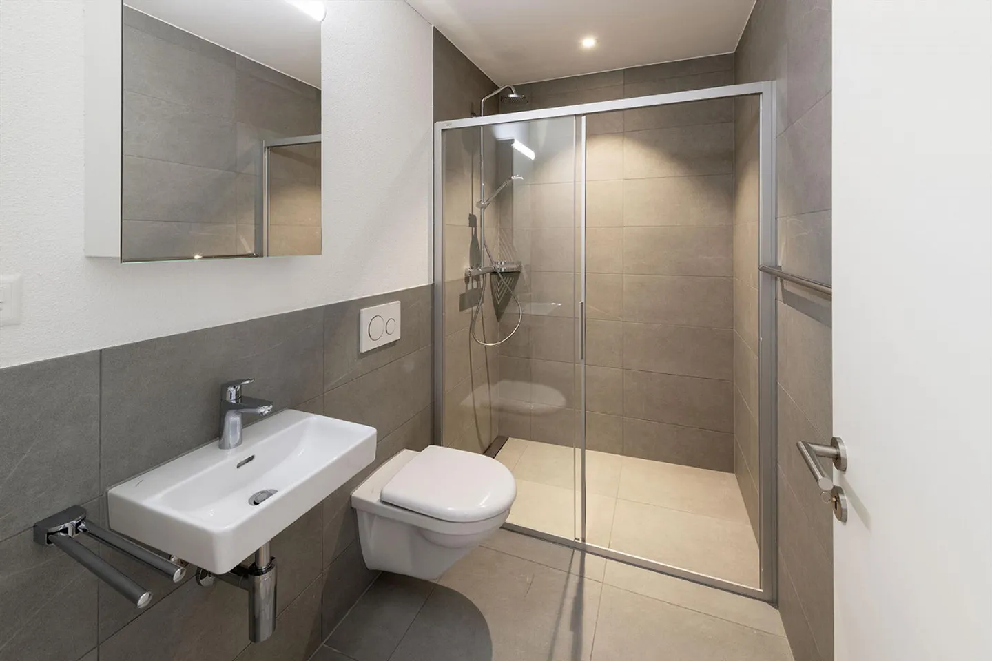 Beautiful 4.5 room apartment in Baden with terrace - Photo 12 of 17