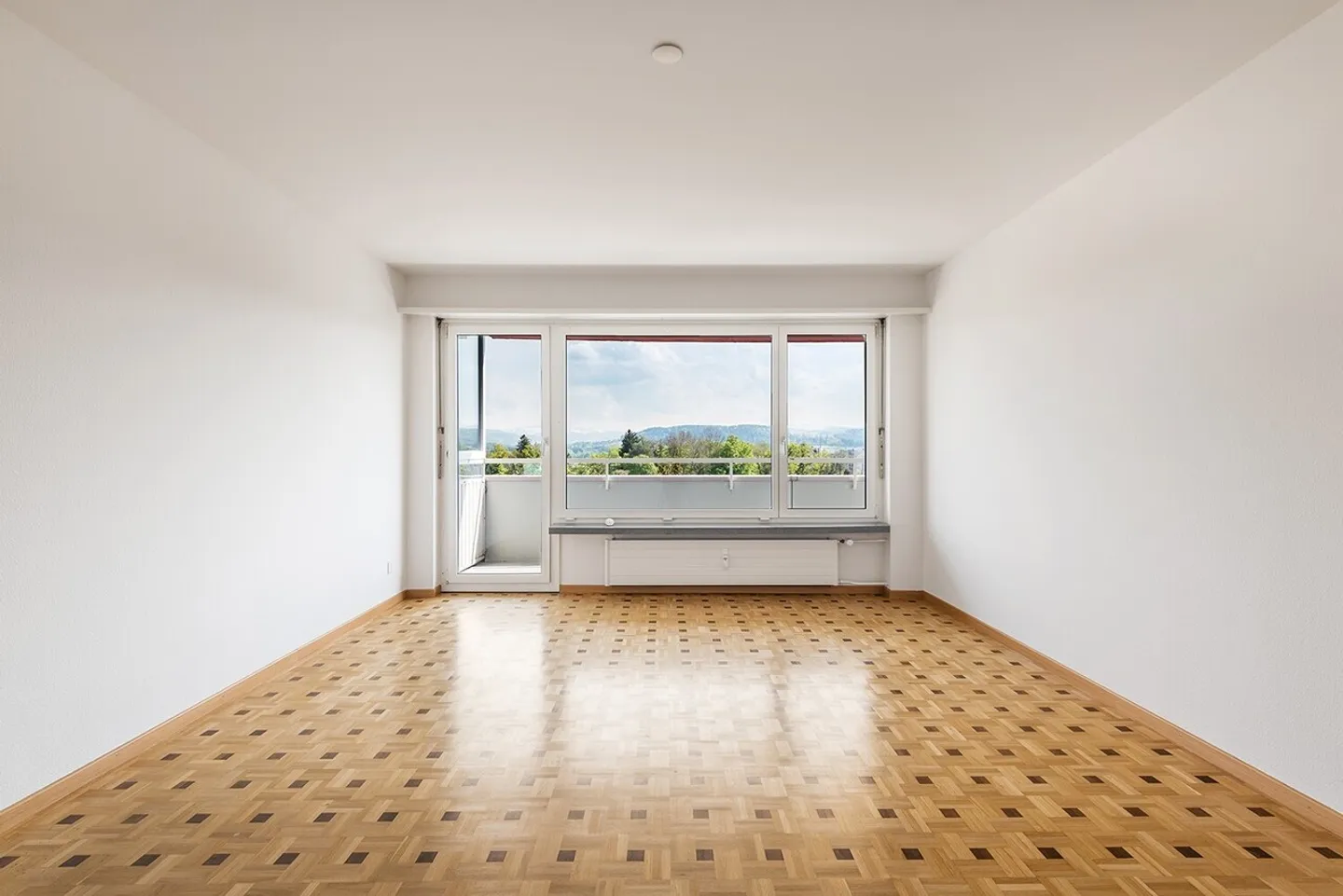 Central apartment with spacious balcony - Photo 12 of 13