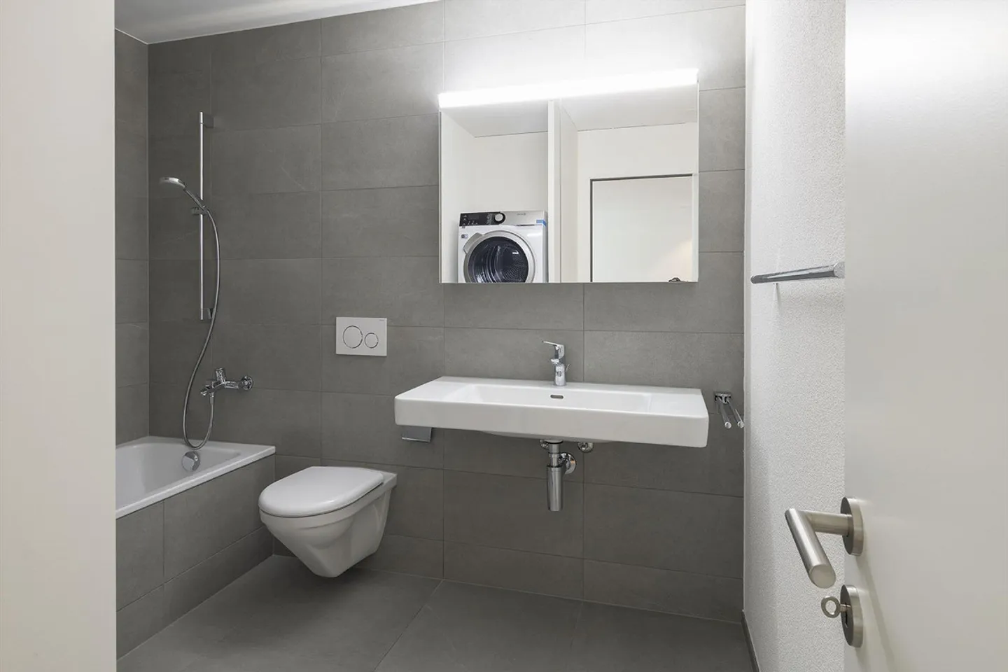 Beautiful 4.5 room apartment in Baden with terrace - Photo 13 of 17