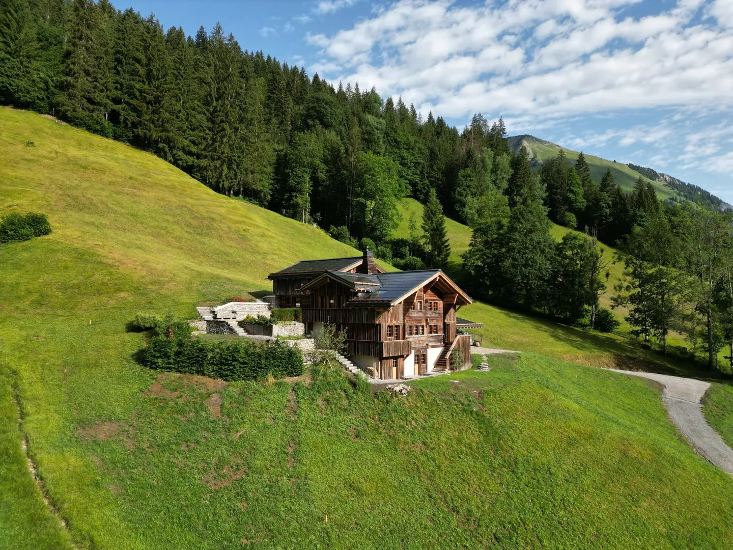 Chalet der Superlative nur wenige Minuten von Gstaad entfernt - Foto 1 di 5