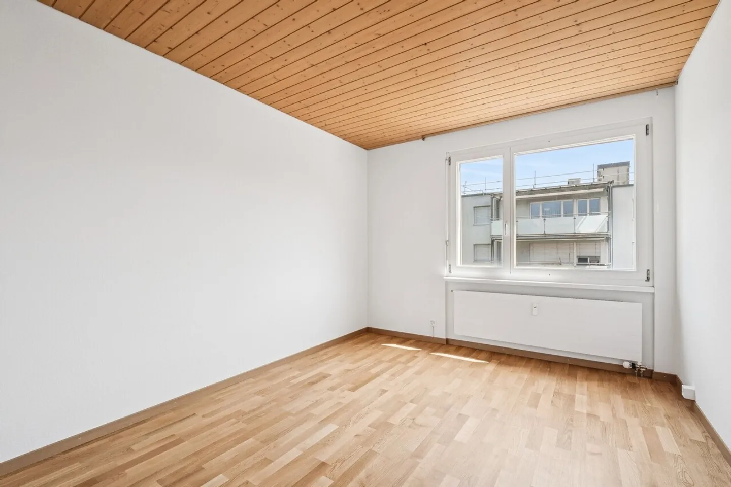 Penthouse for rent - Photo 6 of 12