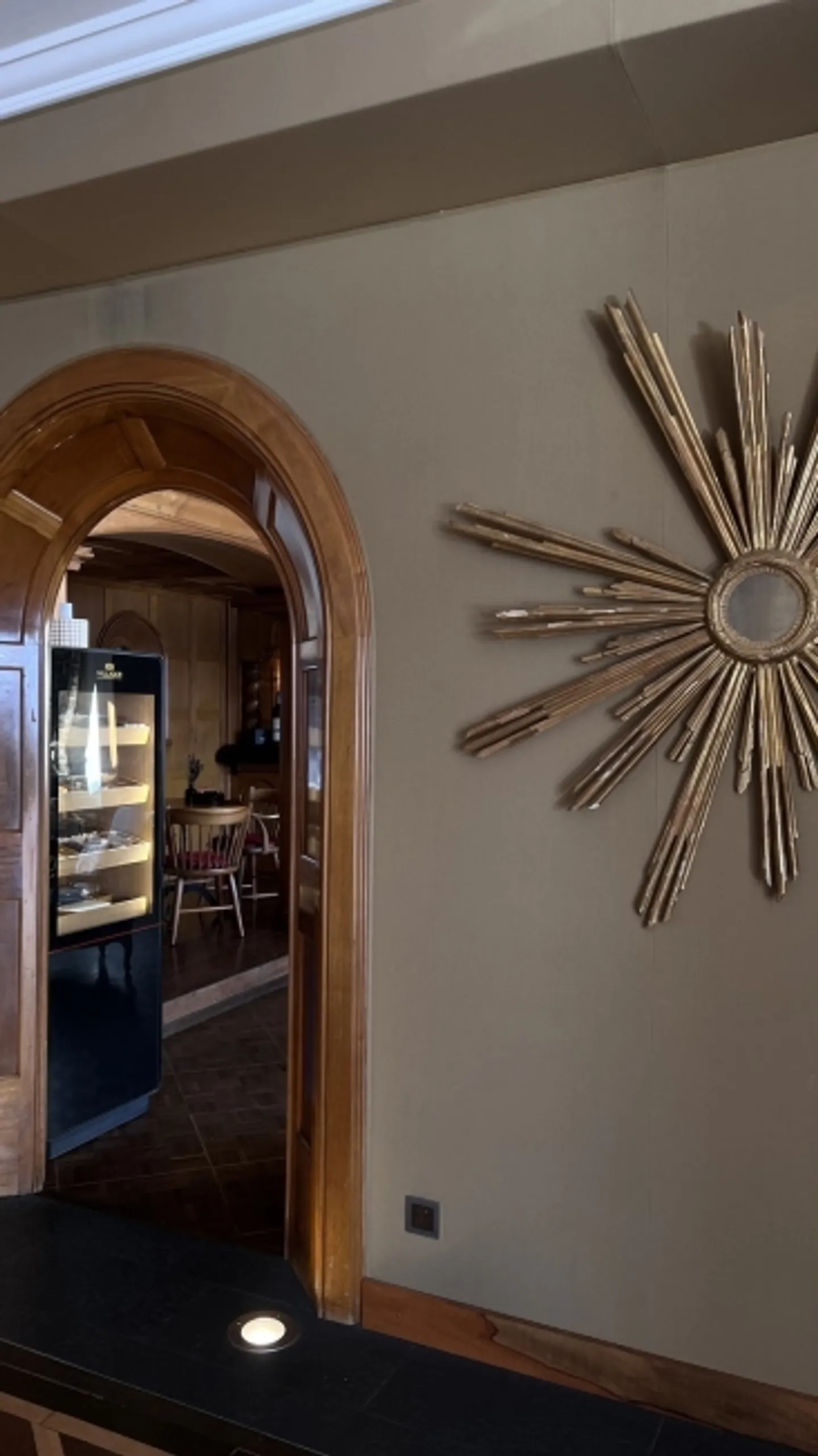 Become part of The Grand Arosa Pop-Up Hotel Take over the famous Nosti Bar in the former Arosa Kulm Hotel - Photo 4 of 9