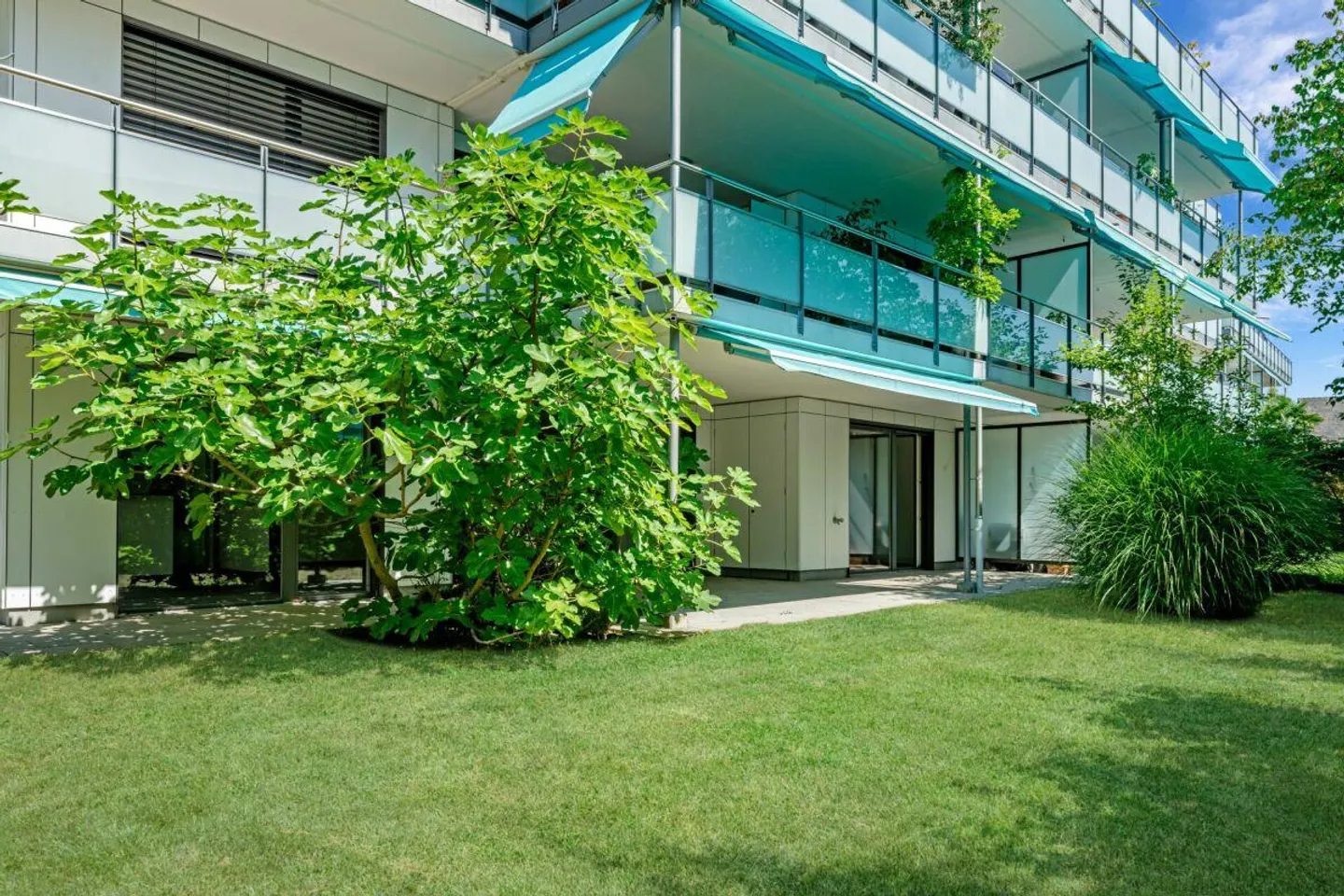 Spacious 3.5 Room Garden Apartment - Photo 10 of 10