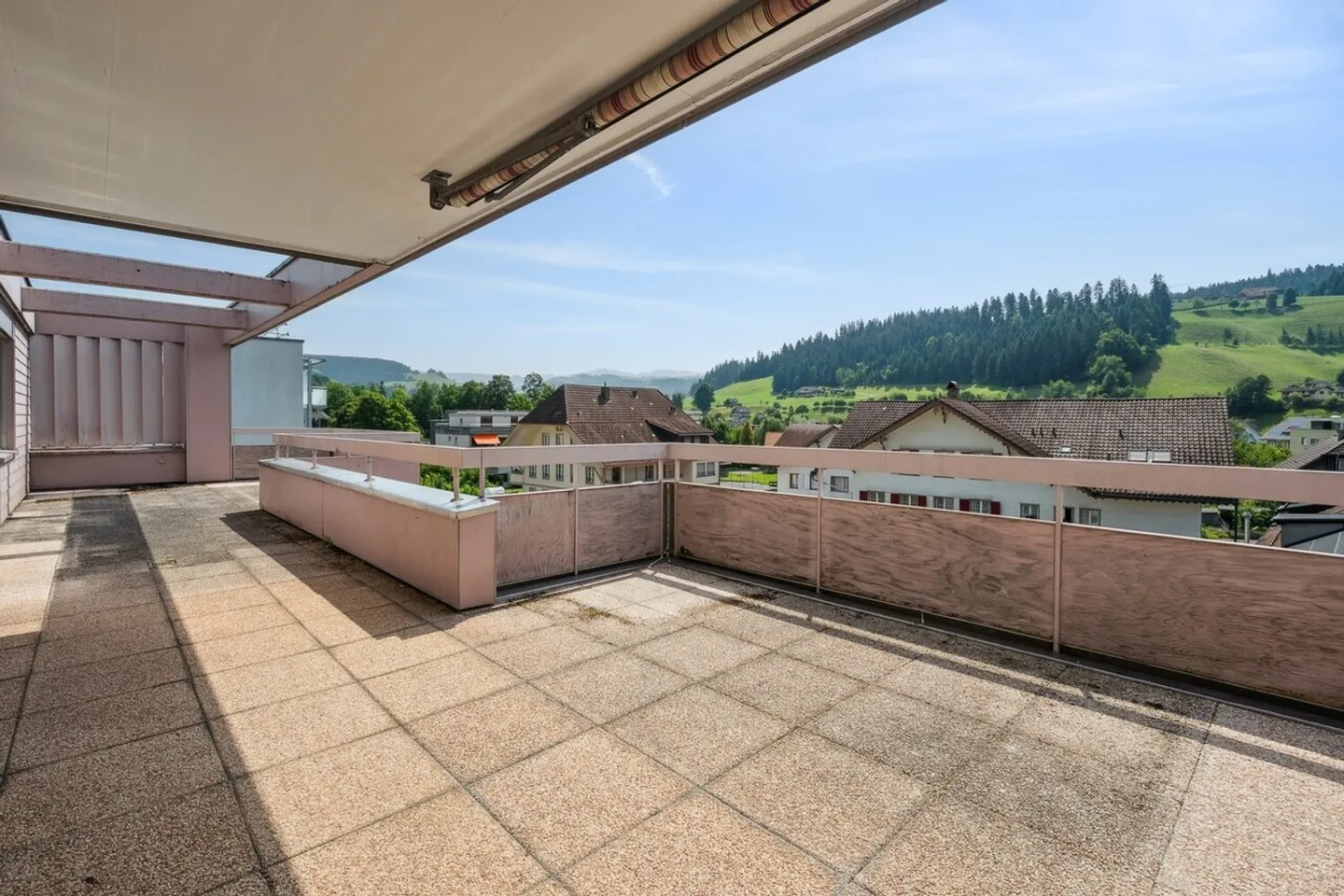 Penthouse for rent - Photo 10 of 12