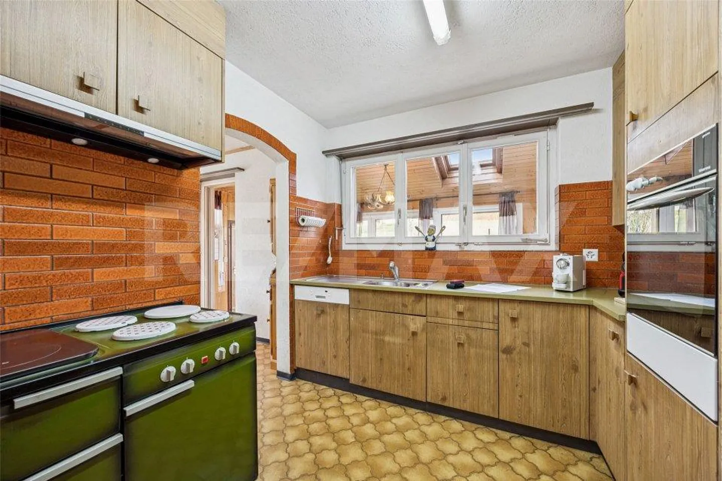 Geräumiges älteres 6½-Zimmer-Haus in ländlicher Umgebung - Foto 11 von 13