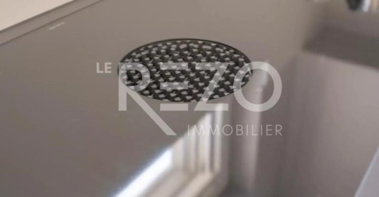Superb modern and bright 3.5 room apartment in Riddes - Photo 7 of 12