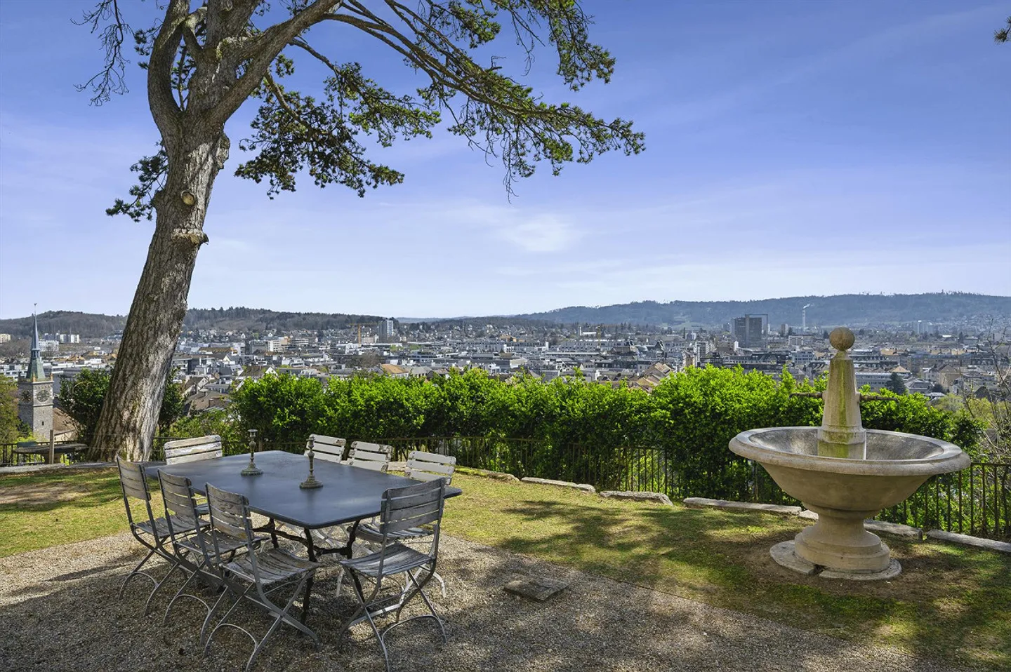 Villa storica con vista mozzafiato - Foto 2 di 13