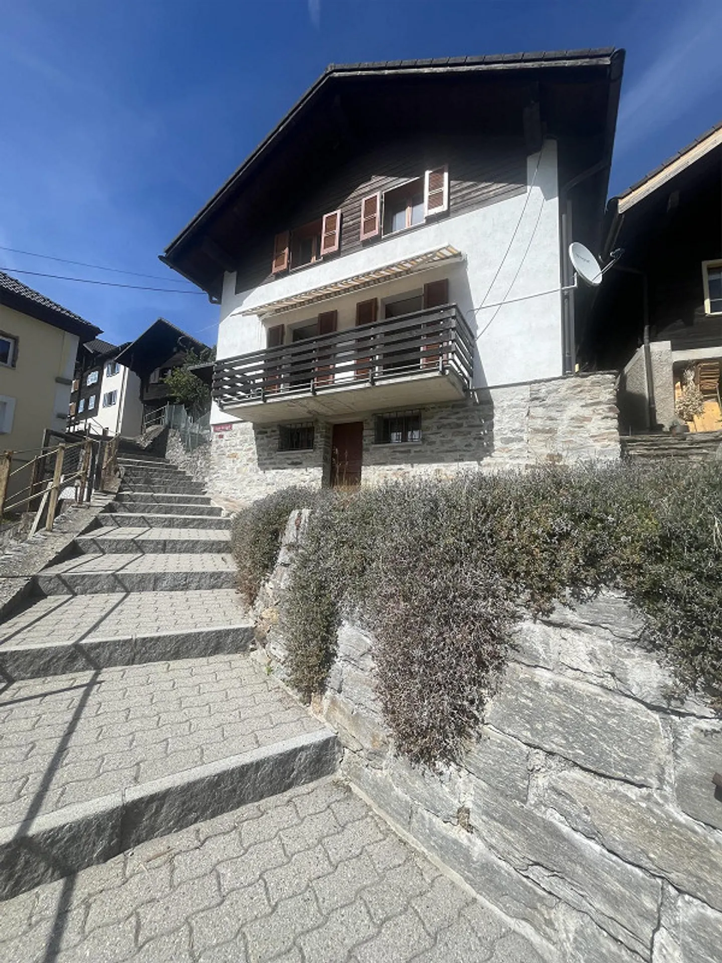 Charming House - Photo 1 of 9