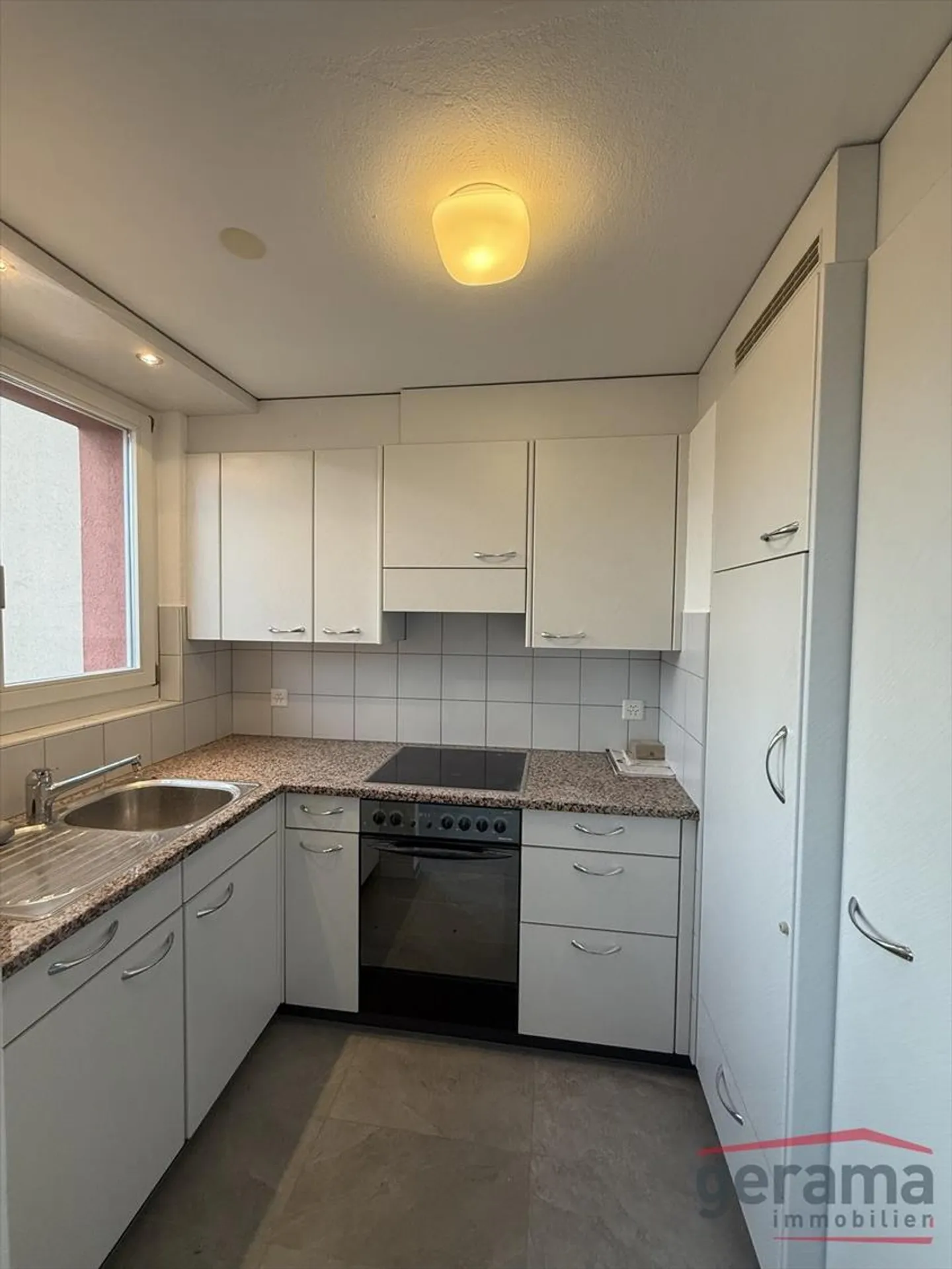 4.5 Zimmerwohnung in Flamatt - Foto 1 von 6