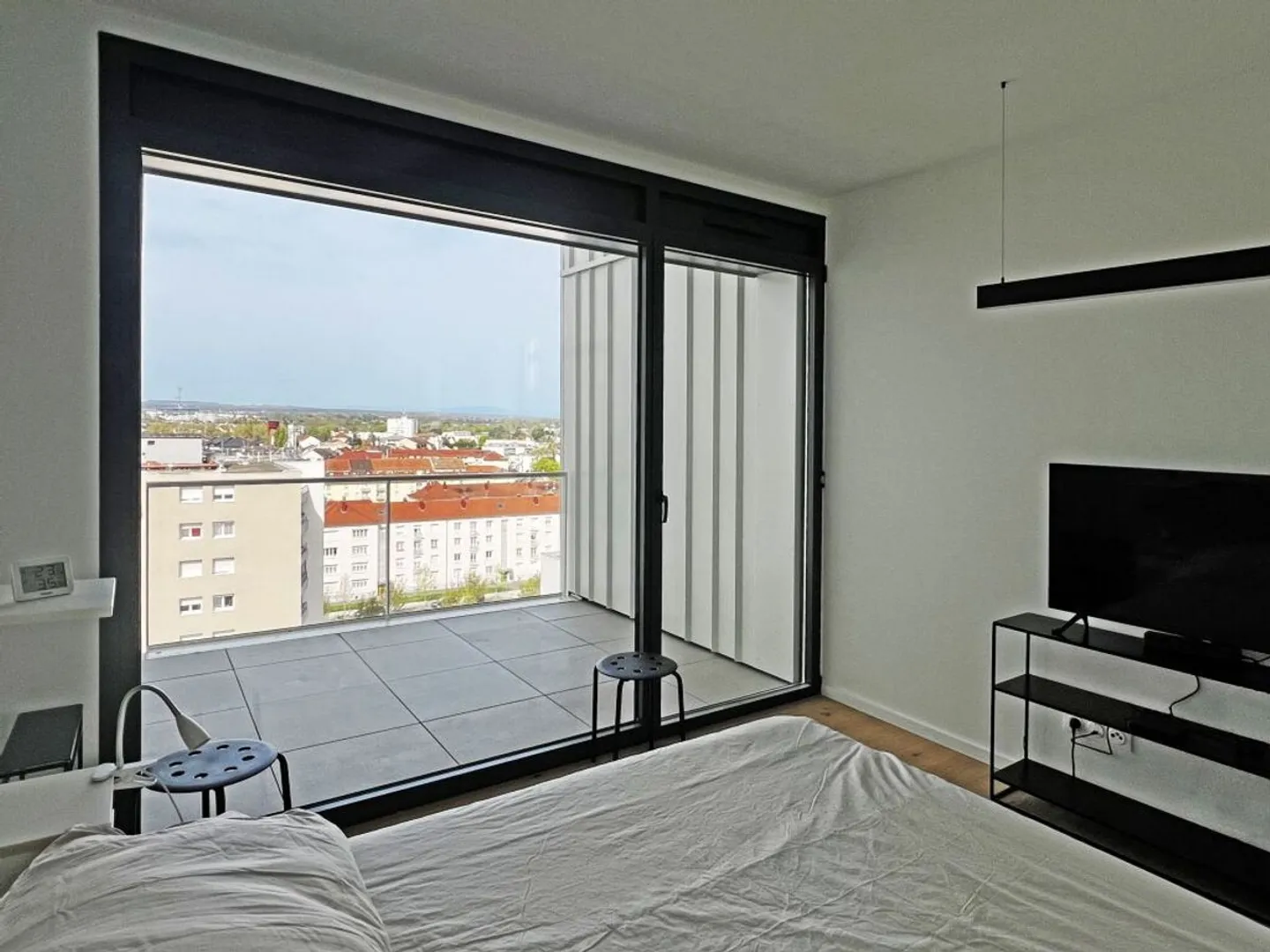 Appartamento moderno con 4 camere al confine dei tre paesi con vista sul Reno - Ideale per espatriati - Foto 3 di 13