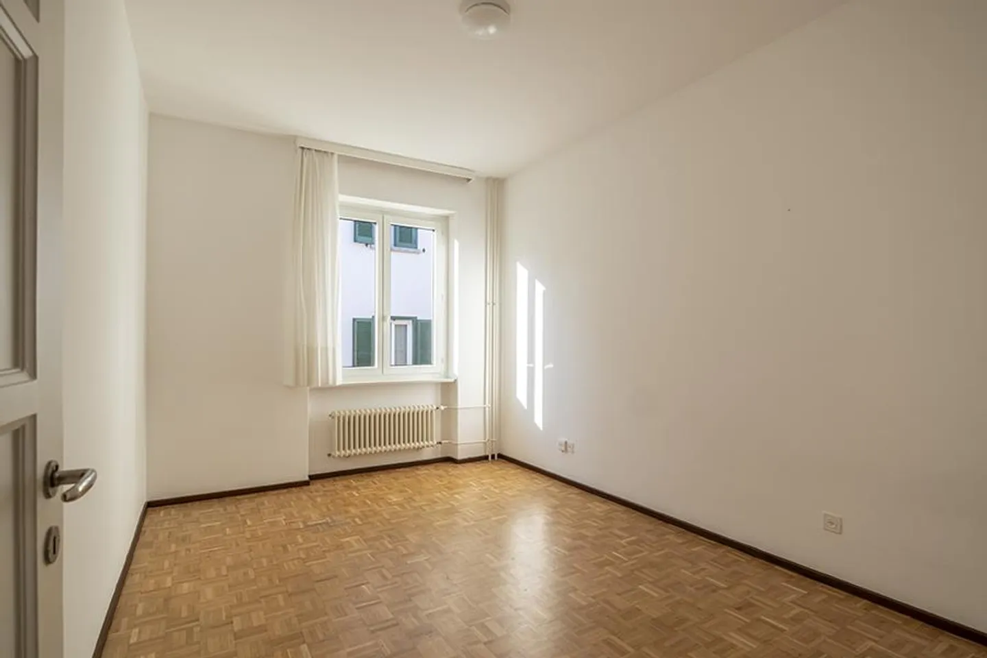 CENTRALE 3 LOCALI A MASSAGNO - Foto 7 von 10