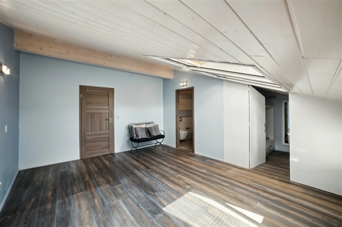 «Dorfhaus im Herzen der Natur» - Foto 5 von 15