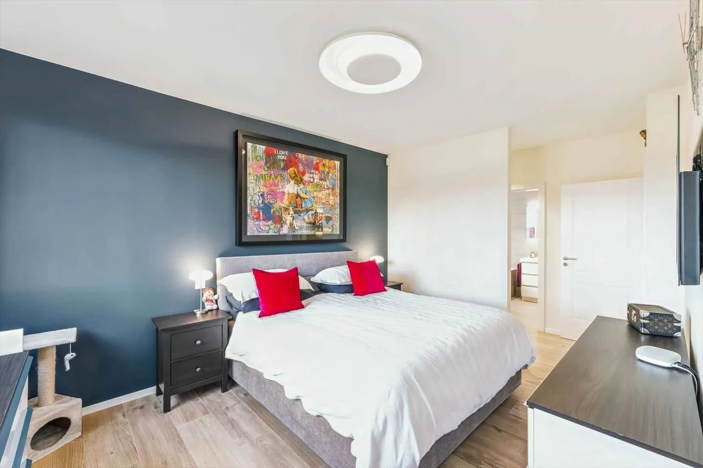 Exclusif ! Magnifique appartement 5 pièces dans une tranquillité absolue - Photo 7 sur 13