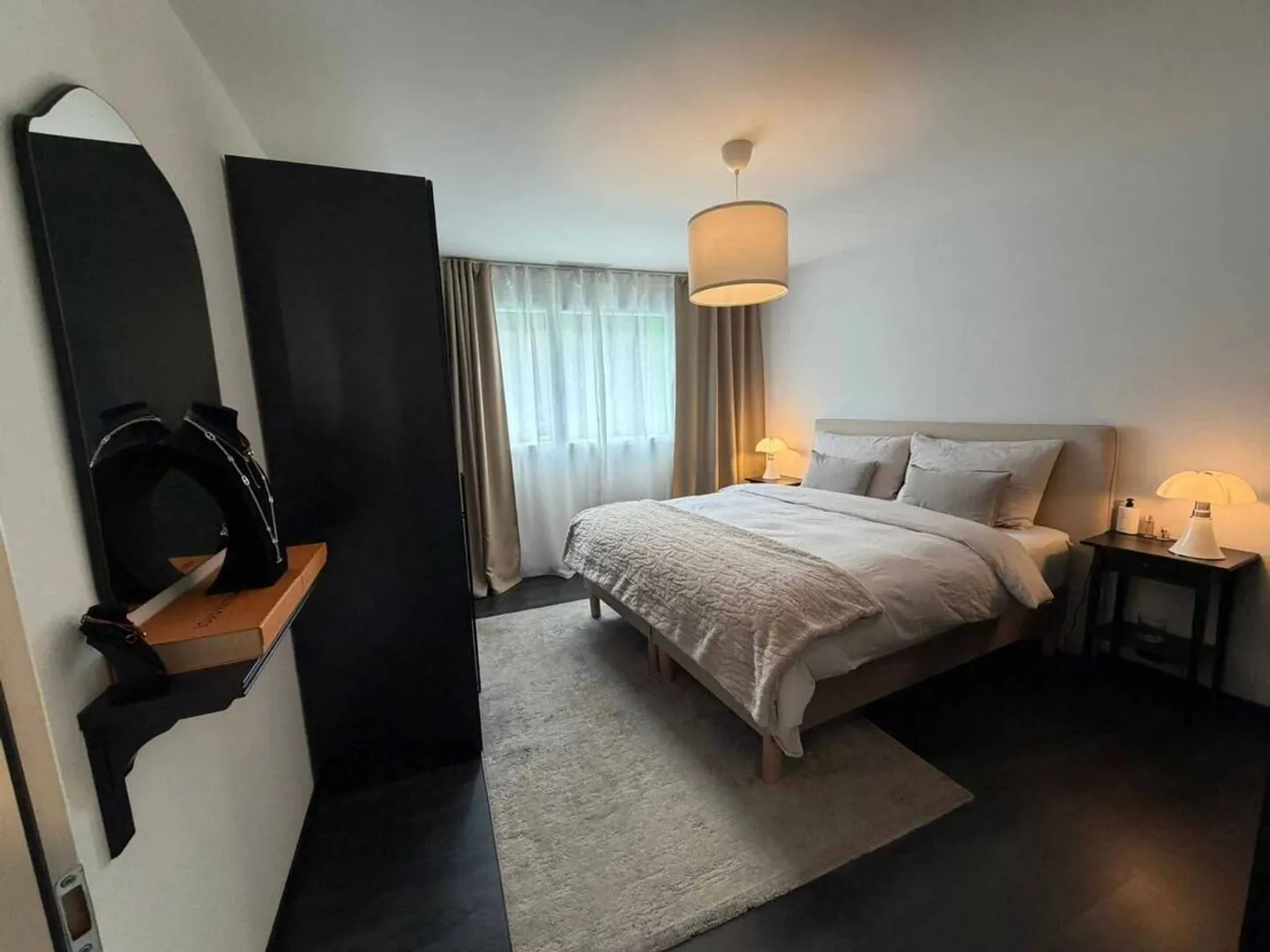 Zu vermieten - Wunderschöne 4,5 Zimmer mit Terrasse - Foto 5 von 8