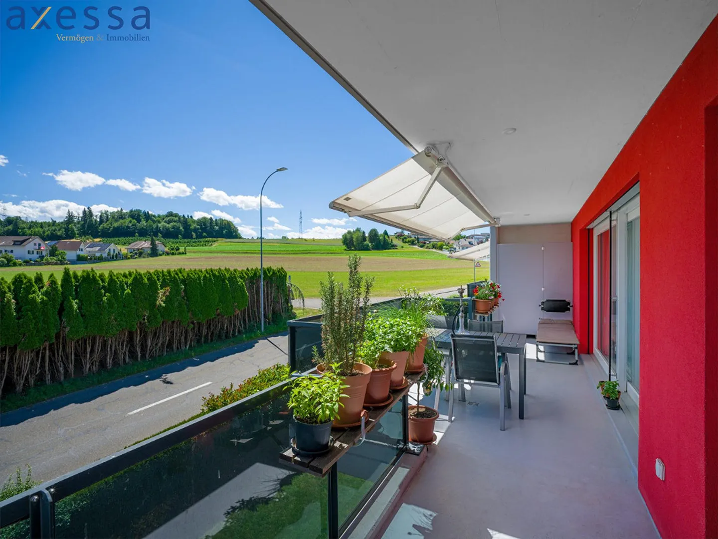 Sunny 3.5 Room Apartment on the Upper Floor with South Balcony in Fischbach-Göslikon - Photo 12 of 13