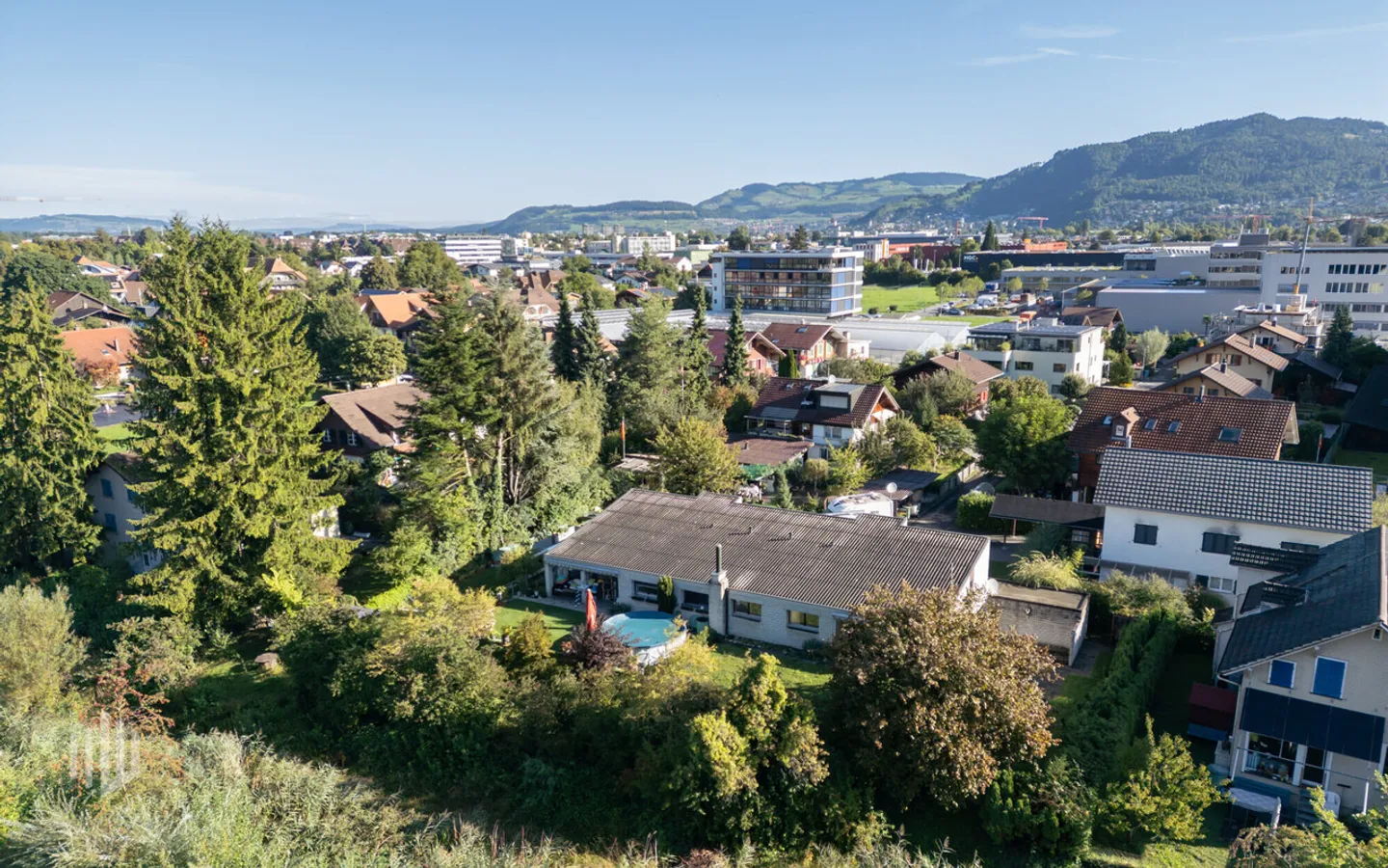 ImmoWyss - Maison architecturale passionnante à réaménager - Photo 9 sur 11