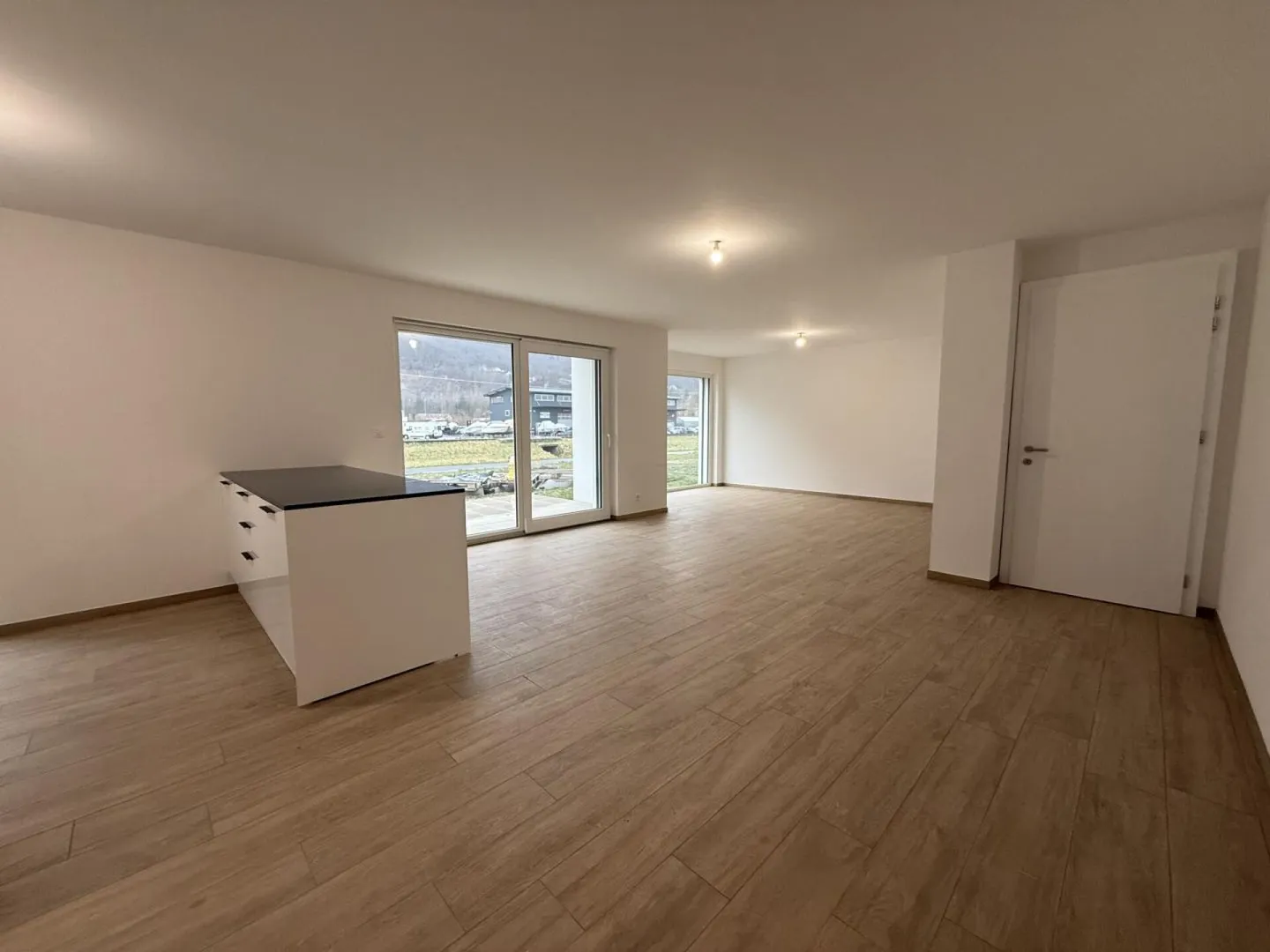 Maison de ville de 5,5 pièces à Bouveret - Photo 2 sur 16