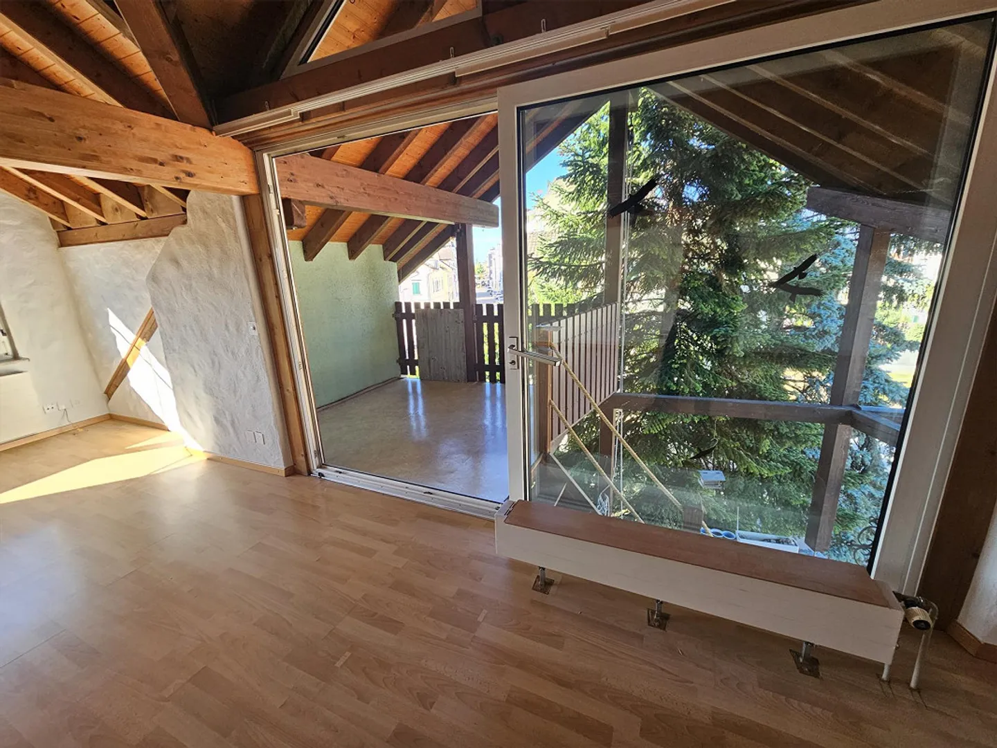 Appartement spacieux de 4 ½ pièces dans un ancien bâtiment, lumineux, central, deux terrasses - Photo 11 sur 21