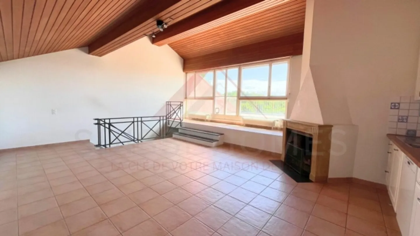 Casa singola in affitto - Foto 4 di 17