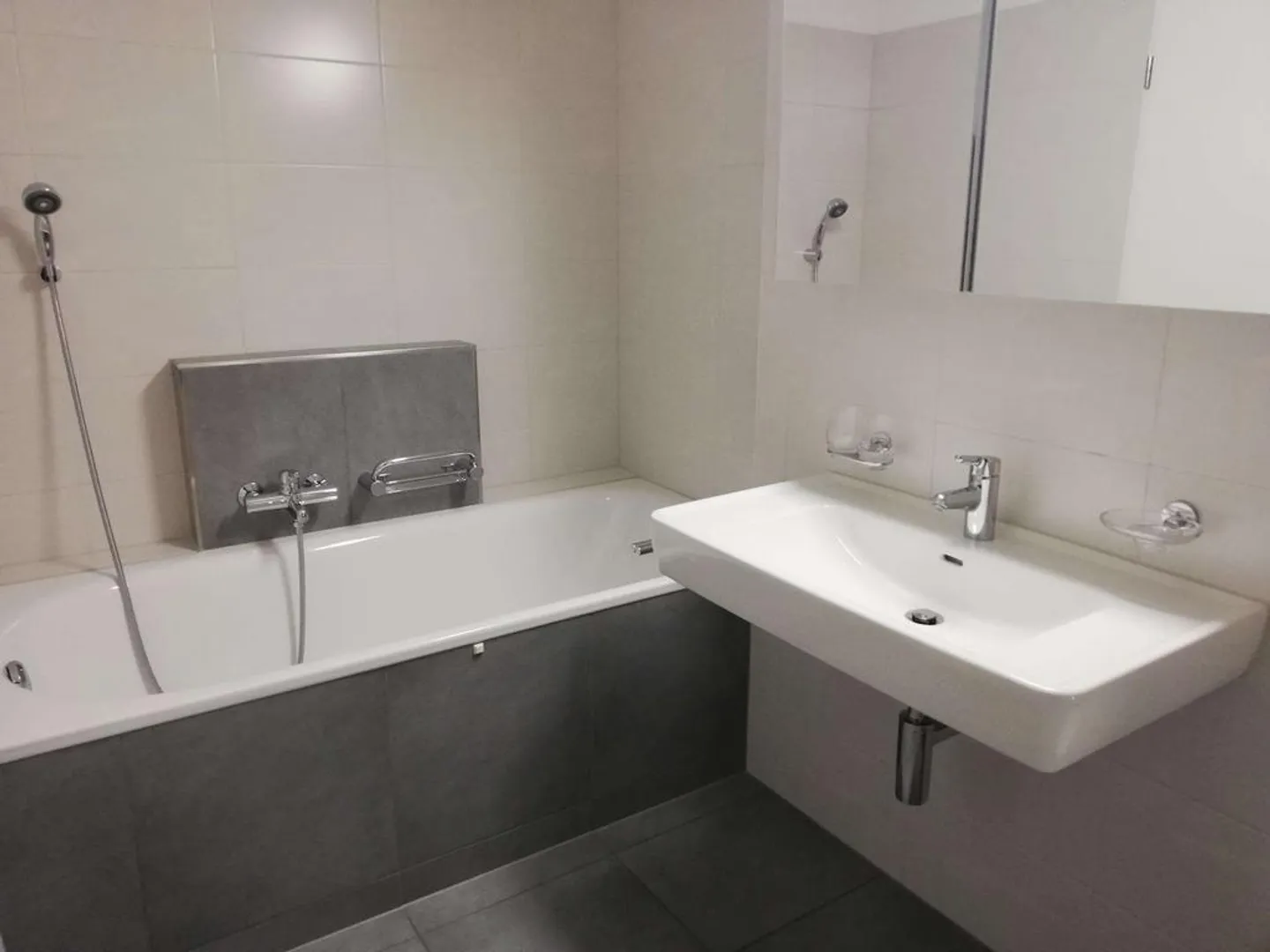 High Up - Photo 5 of 8