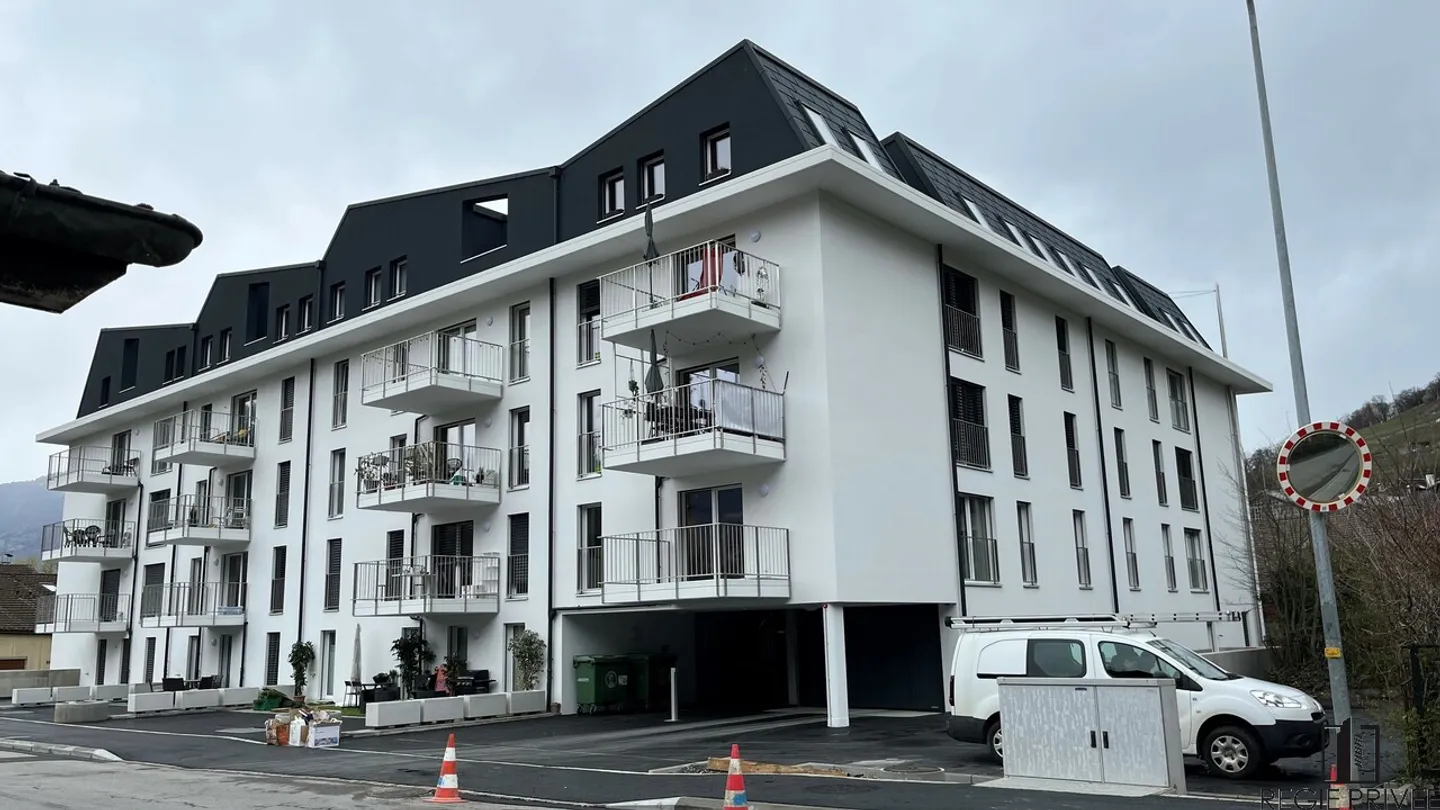 Mehrfamilienhaus kaufen - Foto 2 von 11