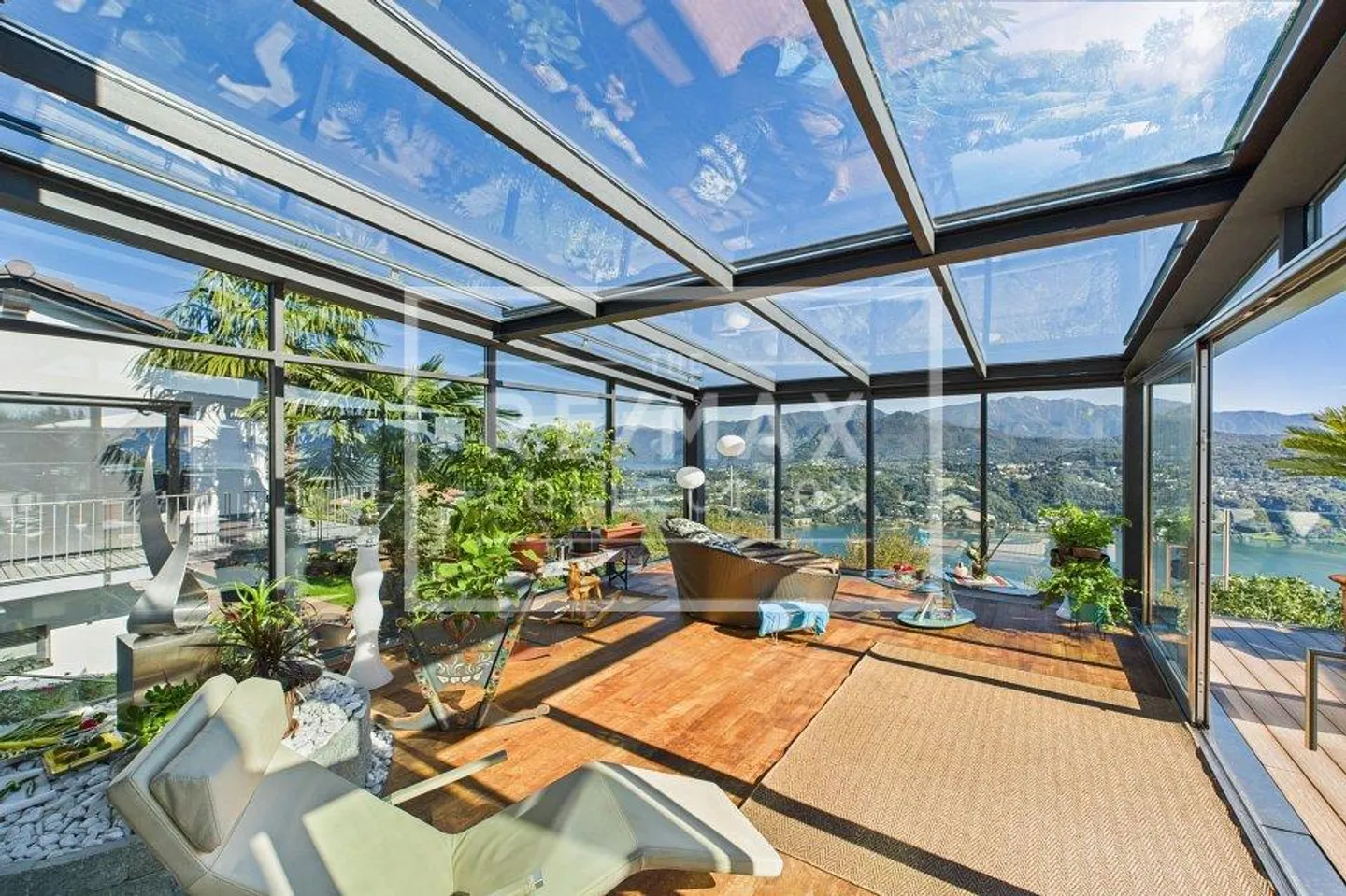 Luxuriöse Villa zwischen Kunst, Natur und Entspannung - Foto 9 von 13