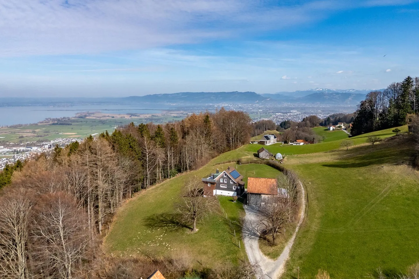 Maison Appenzelloise idyllique avec grange et beaucoup d'espace - Photo 2 sur 33