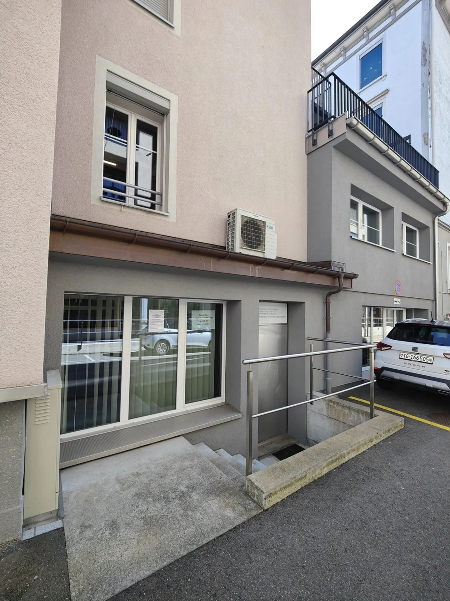 Rent storage room 5.3m2 St. Gallen (Lachen) (AVAILABLE FROM MID MAY) - Photo 4 of 9