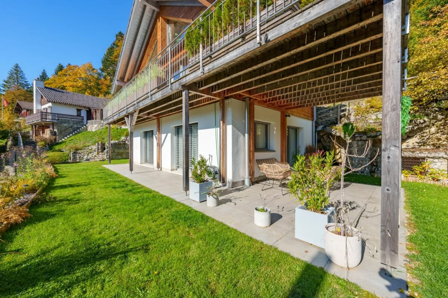 New Chalet - Photo 3 of 16