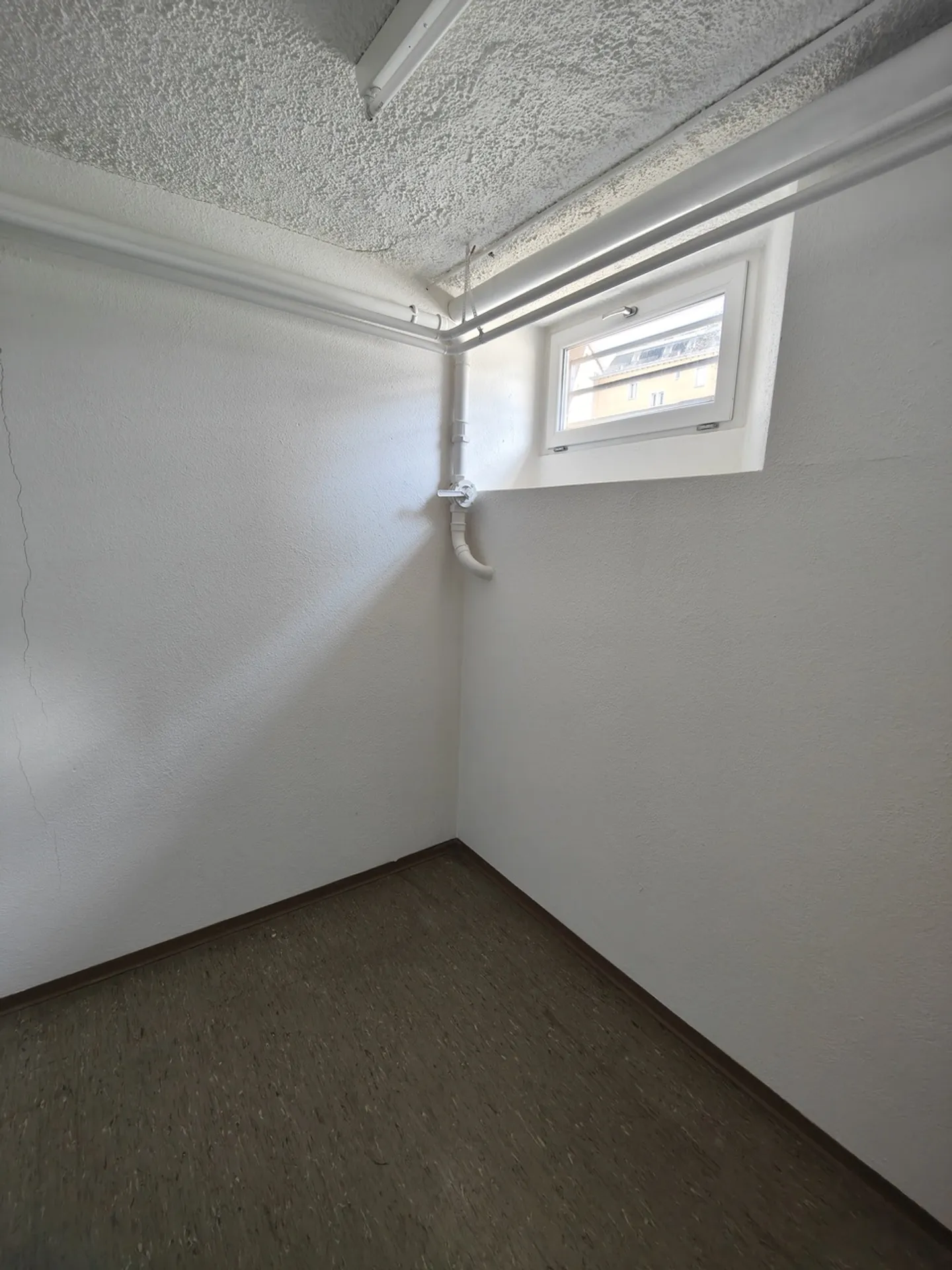Rent storage room 5.3m2 St. Gallen (Lachen) (AVAILABLE FROM MID MAY) - Photo 9 of 9