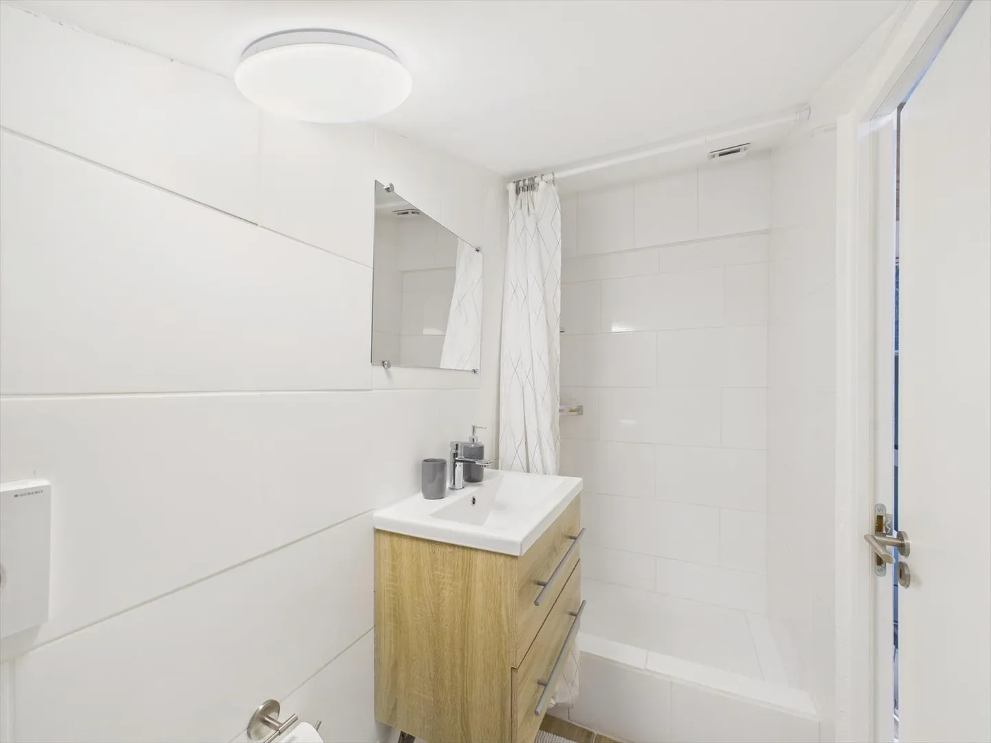 Bellissimo appartamento di 3,5 stanze con charme a Crassier - Foto 10 di 12