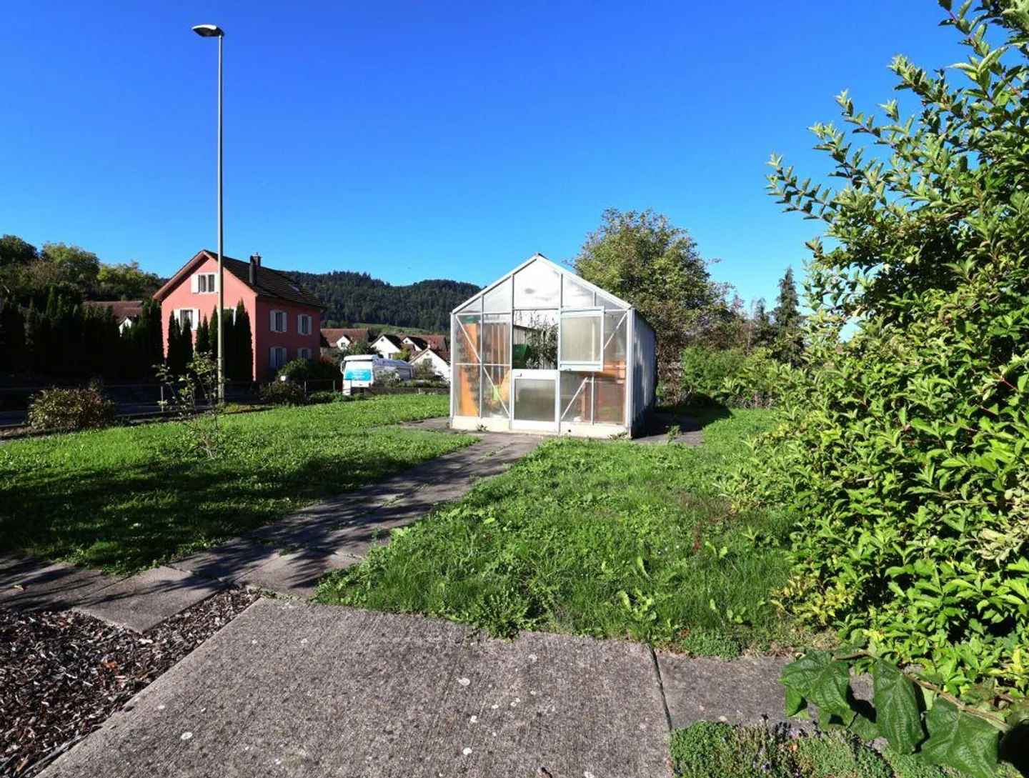 Spazio per la famiglia, hobby e gioia del giardino - Foto 4 di 16