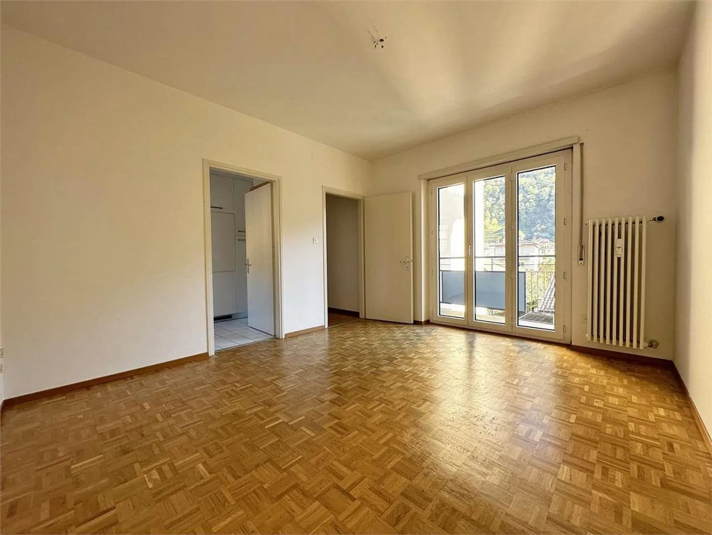 Appartamento luminoso 3.5 locali - Foto 3 di 7