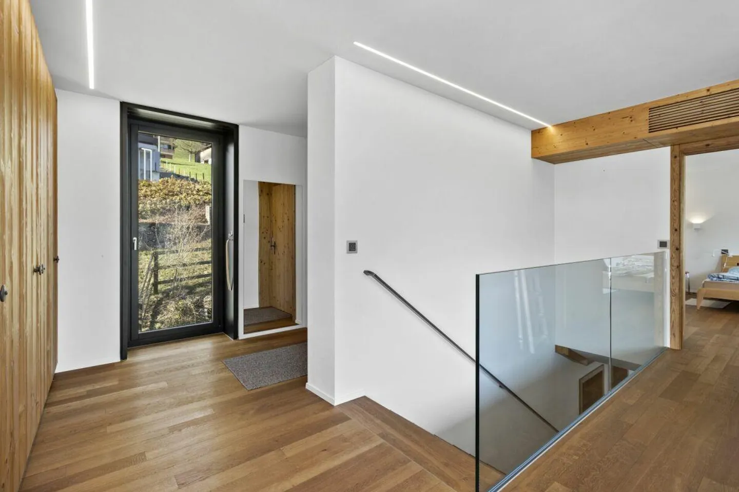 Hovering above Lake Sarnen - Photo 6 of 14