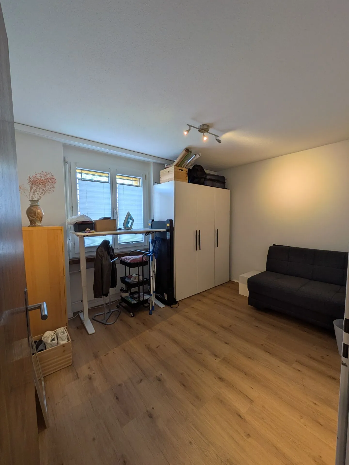 Votre nouveau chez-vous - appartement lumineux de 4,5 pièces, central et moderne - Photo 5 sur 11