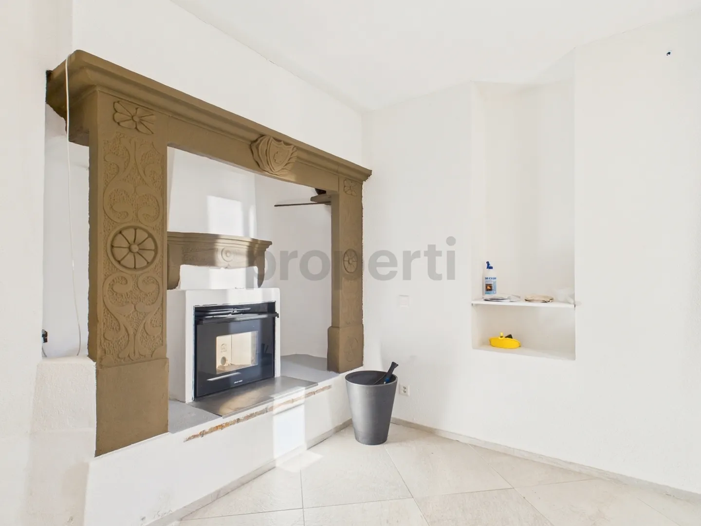 Elegant independent house with large balcony, Breggia - Photo 5 of 13