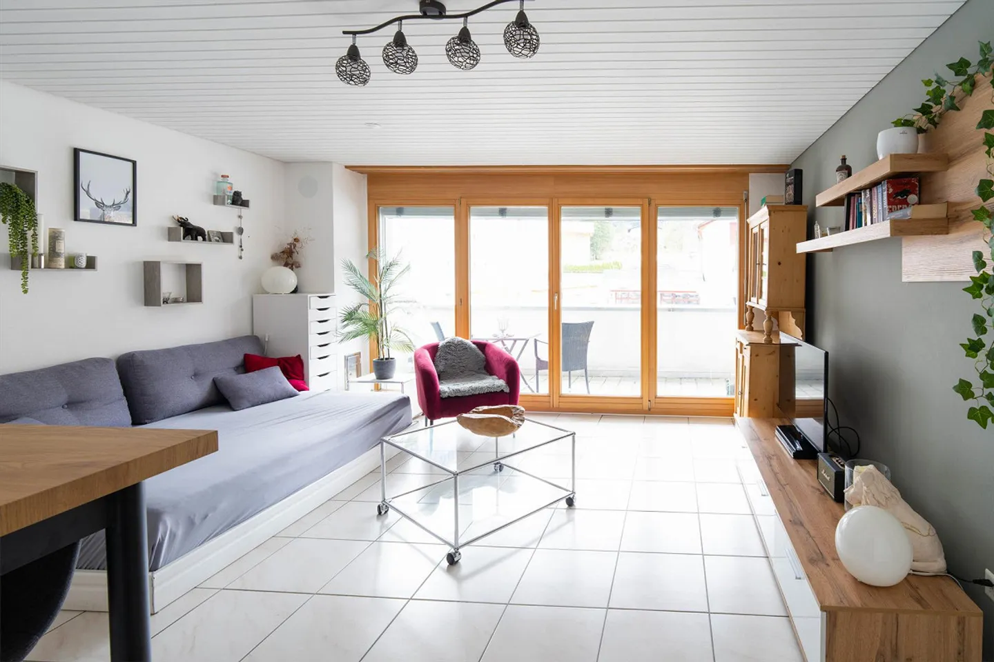 Appartamento per vacanze 2,5 stanze (non arredato) disponibile immediatamente o su appuntamento - Foto 5 di 13