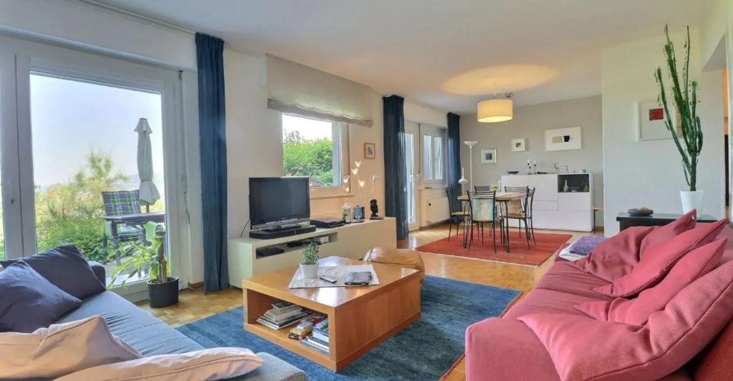 Semi-Detached House 5.5 Rooms - Photo 6 of 13