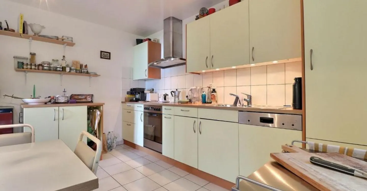 Semi-Detached House 5.5 Rooms - Photo 4 of 13