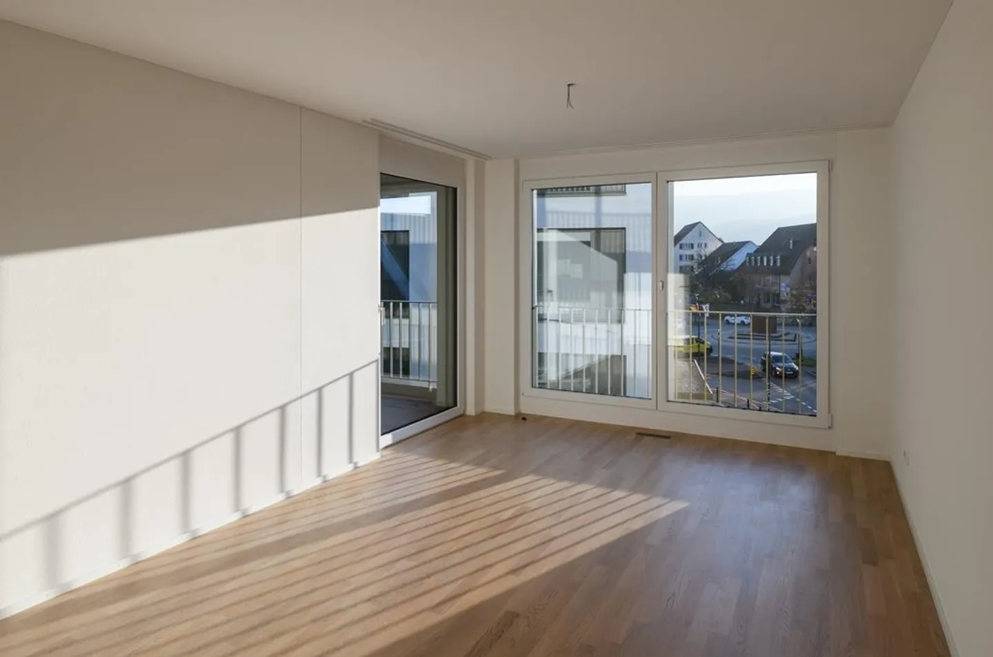 Attraktive, zentral gelegene 2 1/2-Zimmerwohnung - Foto 2 von 8