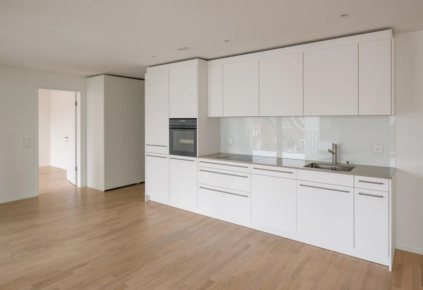 Attraktive, zentral gelegene 2 1/2-Zimmerwohnung - Foto 4 von 8