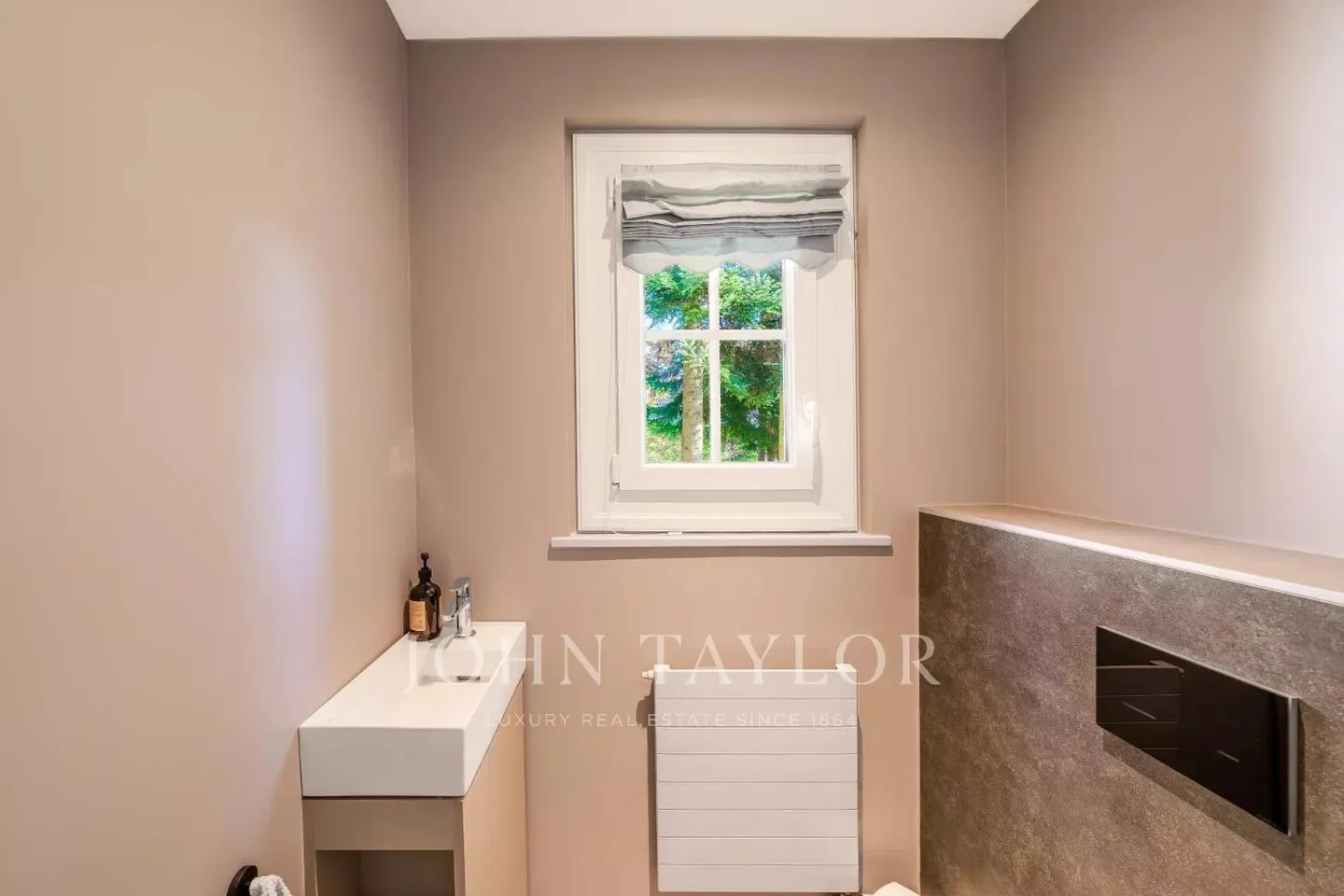 Propriété d'exception près du lac - Photo 8 sur 13